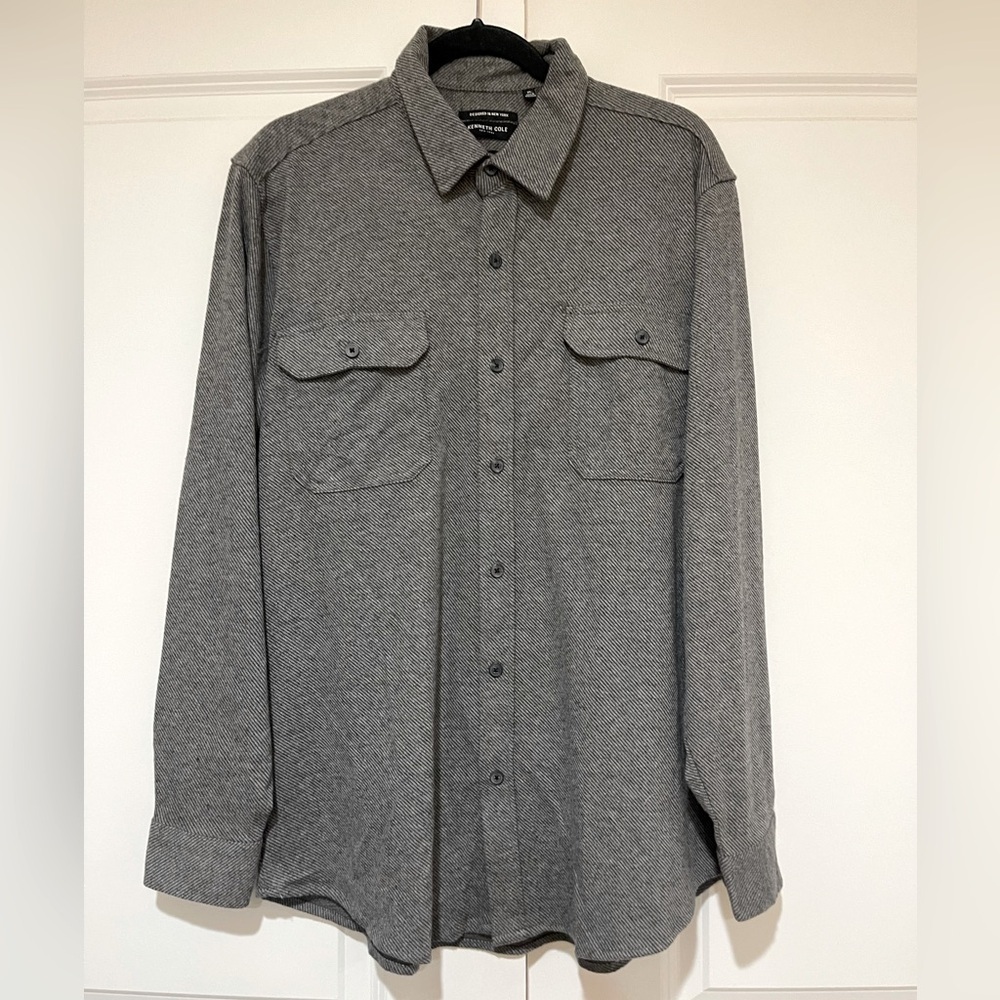 Kenneth Cole NWOT button-down soft dress shirt, slim fit szXL